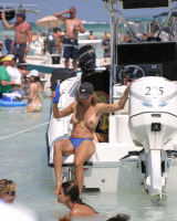 Party Chicks - pic-01